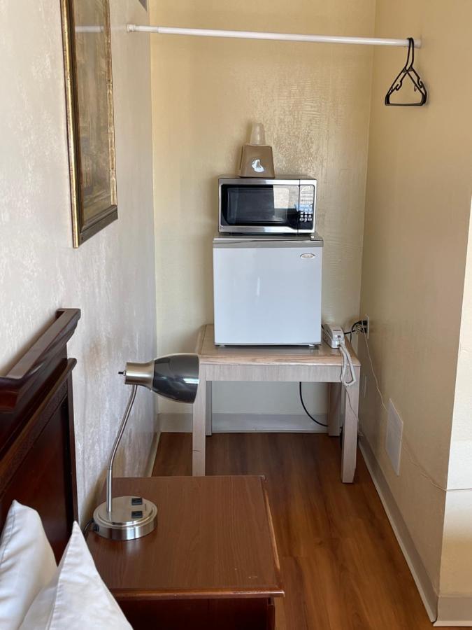 Villa West Motel Флоренс Экстерьер фото