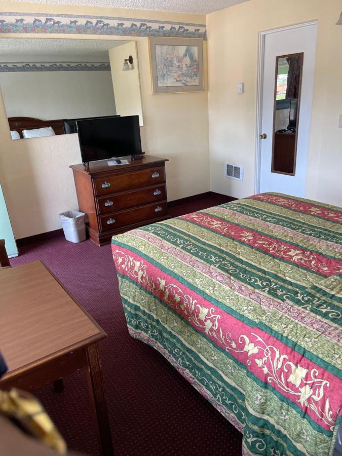 Villa West Motel Флоренс Экстерьер фото
