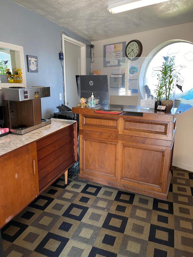 Villa West Motel Флоренс Экстерьер фото