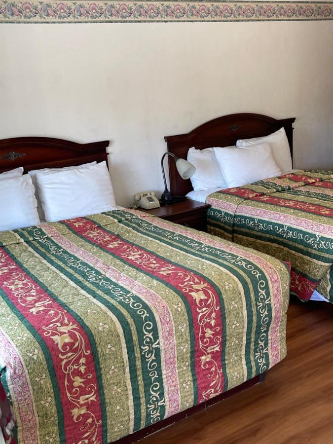 Villa West Motel Флоренс Экстерьер фото