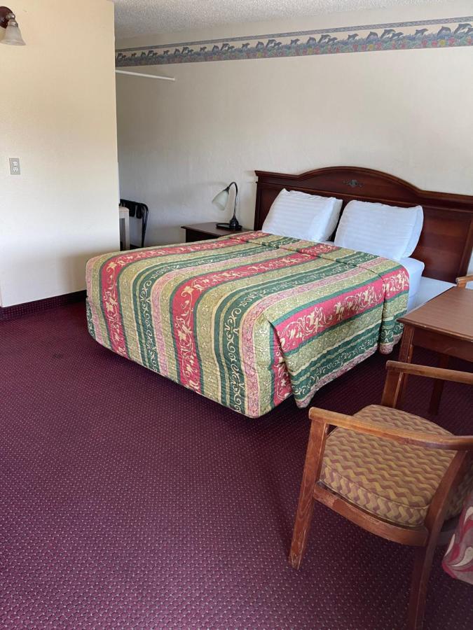 Villa West Motel Флоренс Экстерьер фото